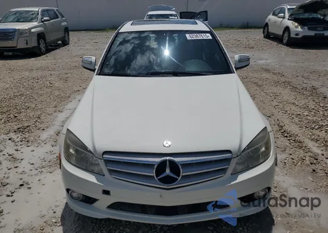 2008 Mercedes-Benz C 300 z USA, uszkodzony, nr VIN WDDGF54X78F156679